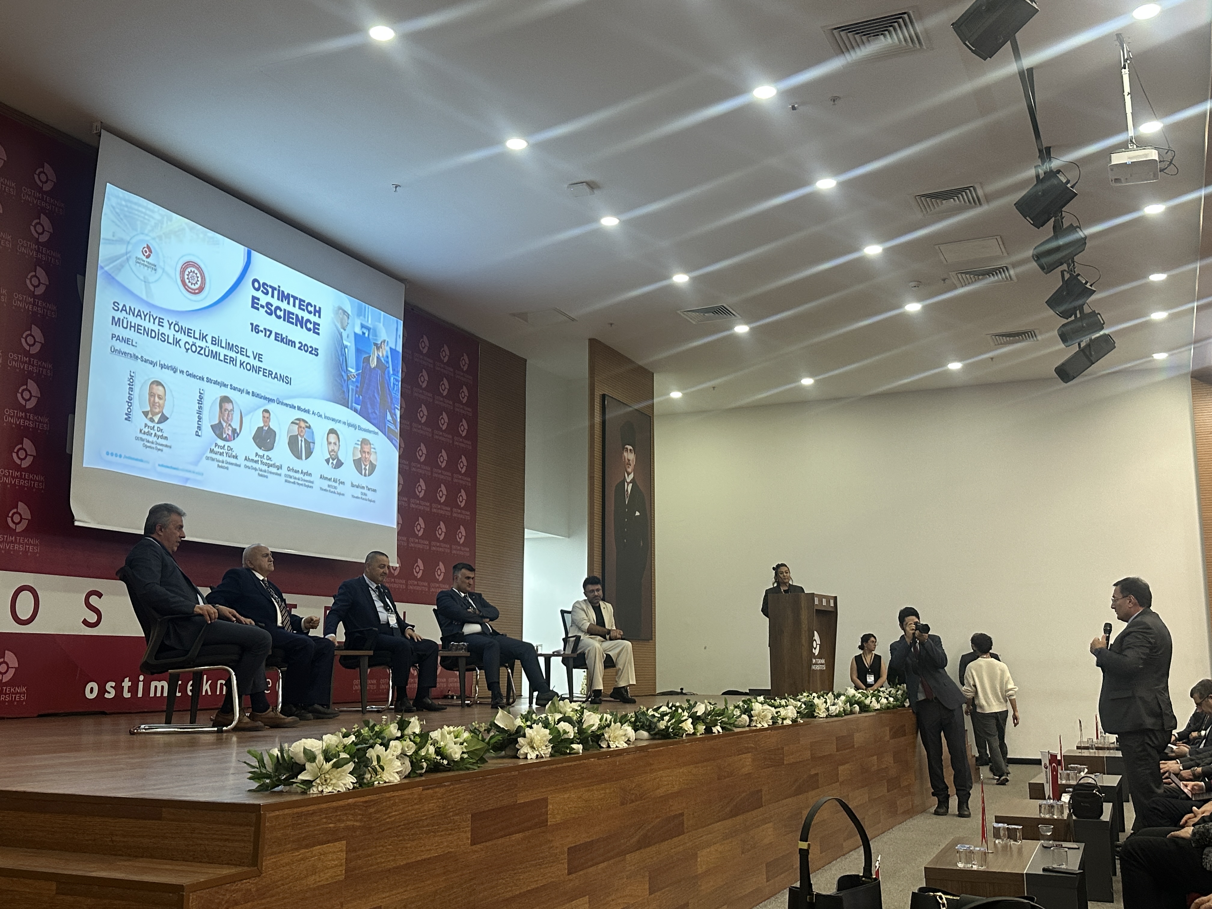 OSTİMTECH E-Science Konferansı’nda Üniversite-Sanayi İşbirliği Masaya Yatırıldı
